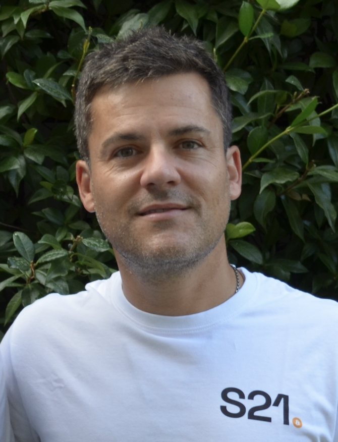 Luis Gelado Crespo